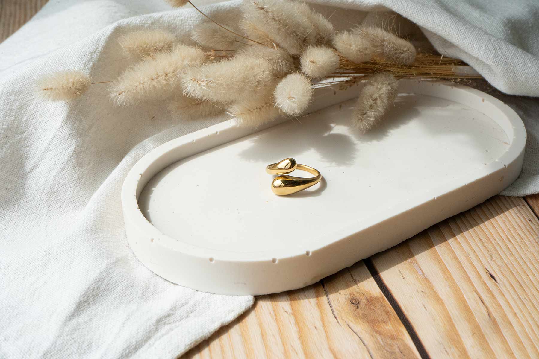 Anillo acero gotas