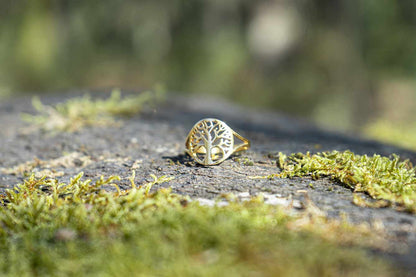 Anillo celta árbol de la vida dorado