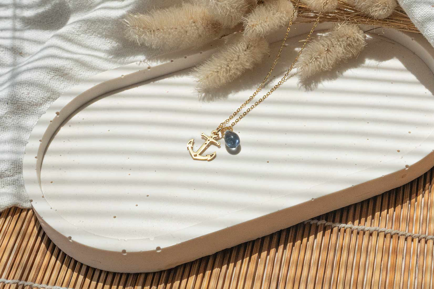 Collar ancla marina