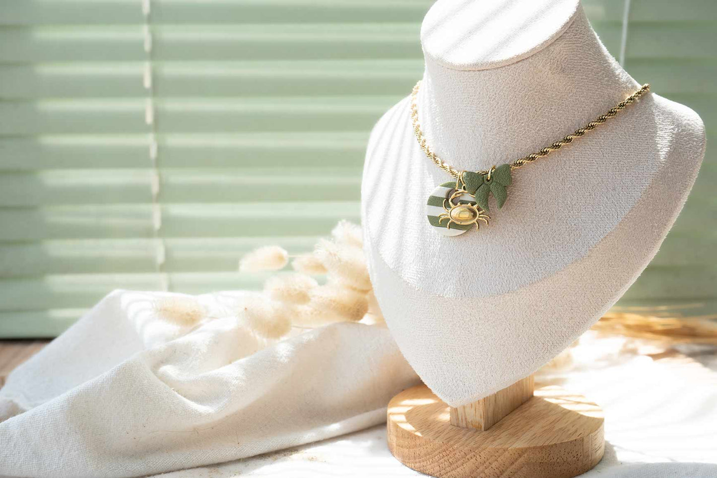 Collar RECUERDOS DE VERANO | Verano Magari 🌙 🦀 🐚 🪼