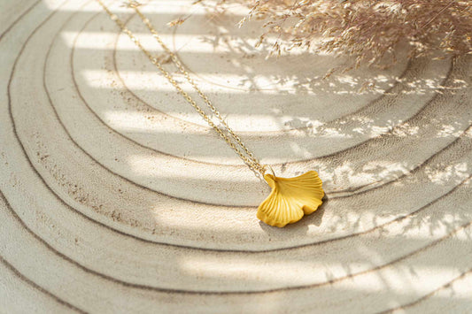 Collar GINKGO BILOBA | Colección BOSQUE ENCANTADO 🍂✨