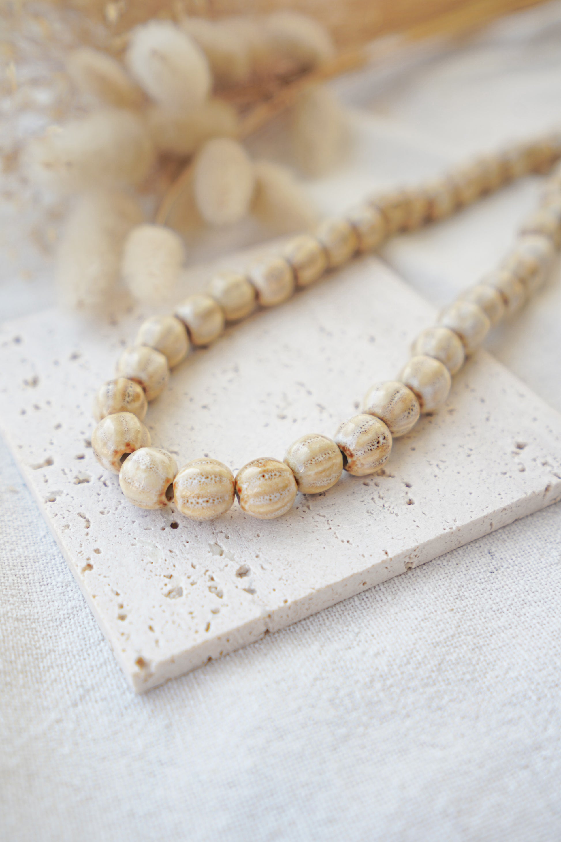 Collar de cuentas de semilla de calabaza