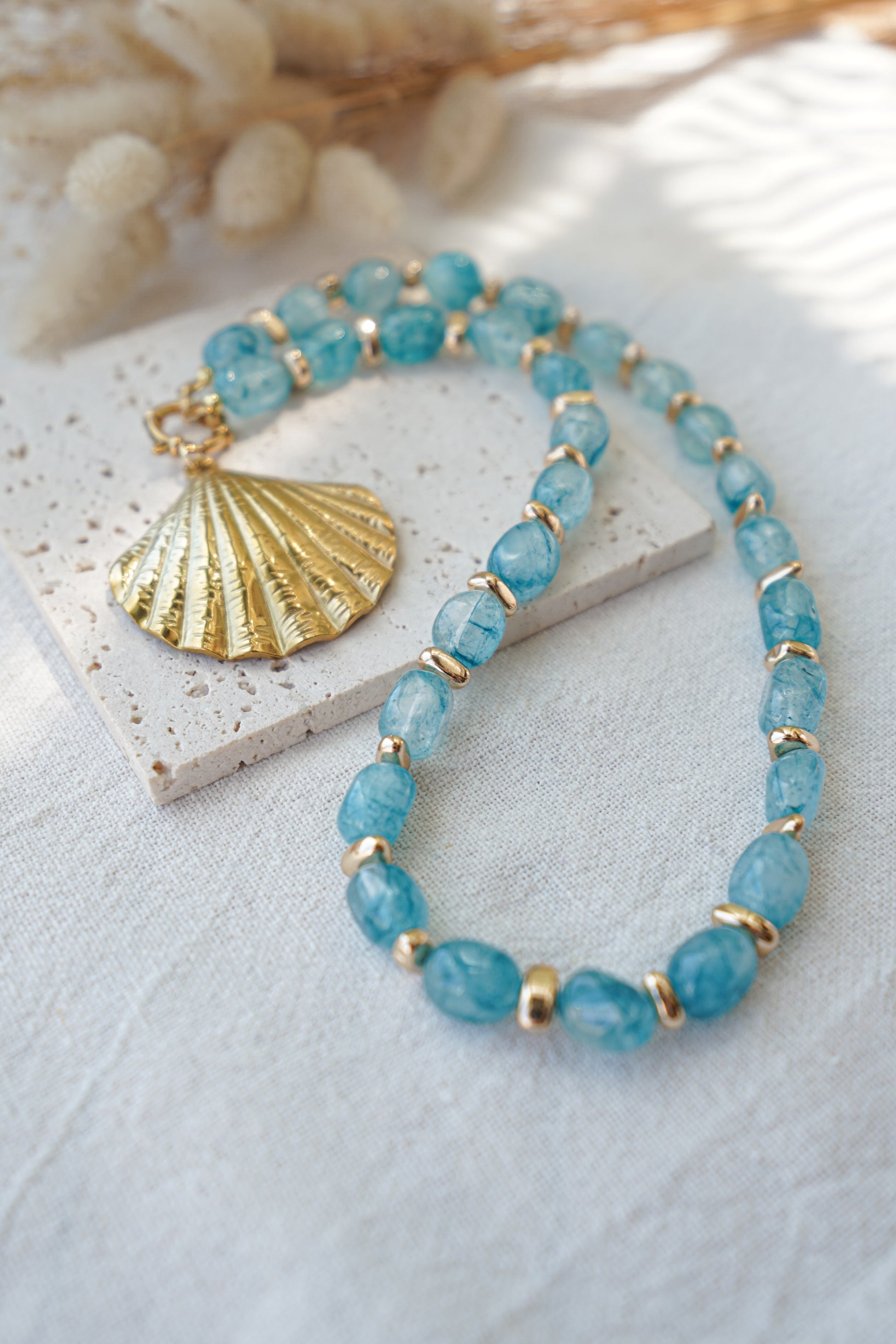 Collar cuentas de cristal azul