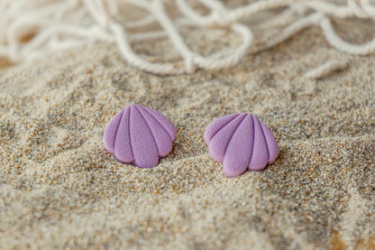 Pendientes conchas de vieira morada