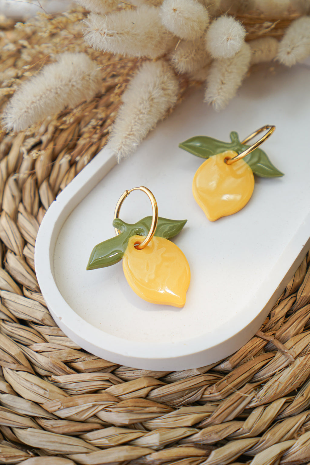 Pendientes limones