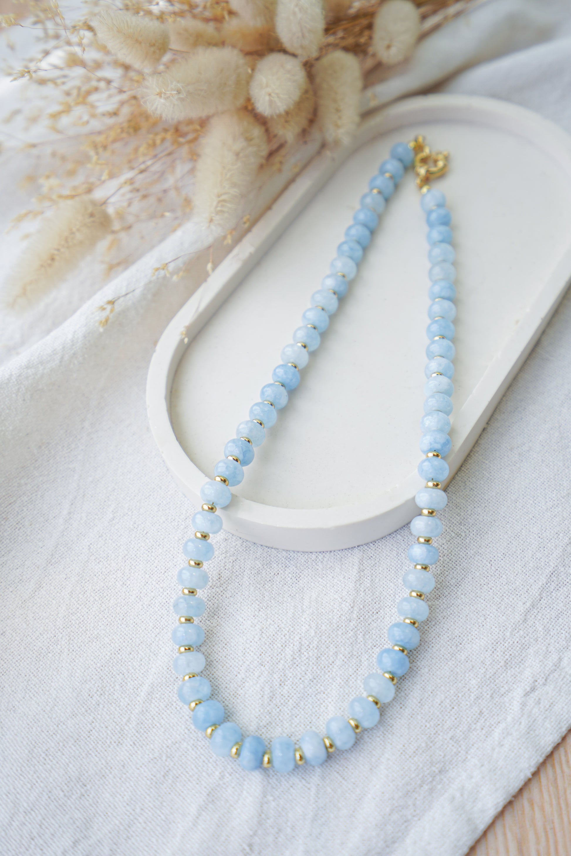 Collar ISOLA (piedras azul cielo)