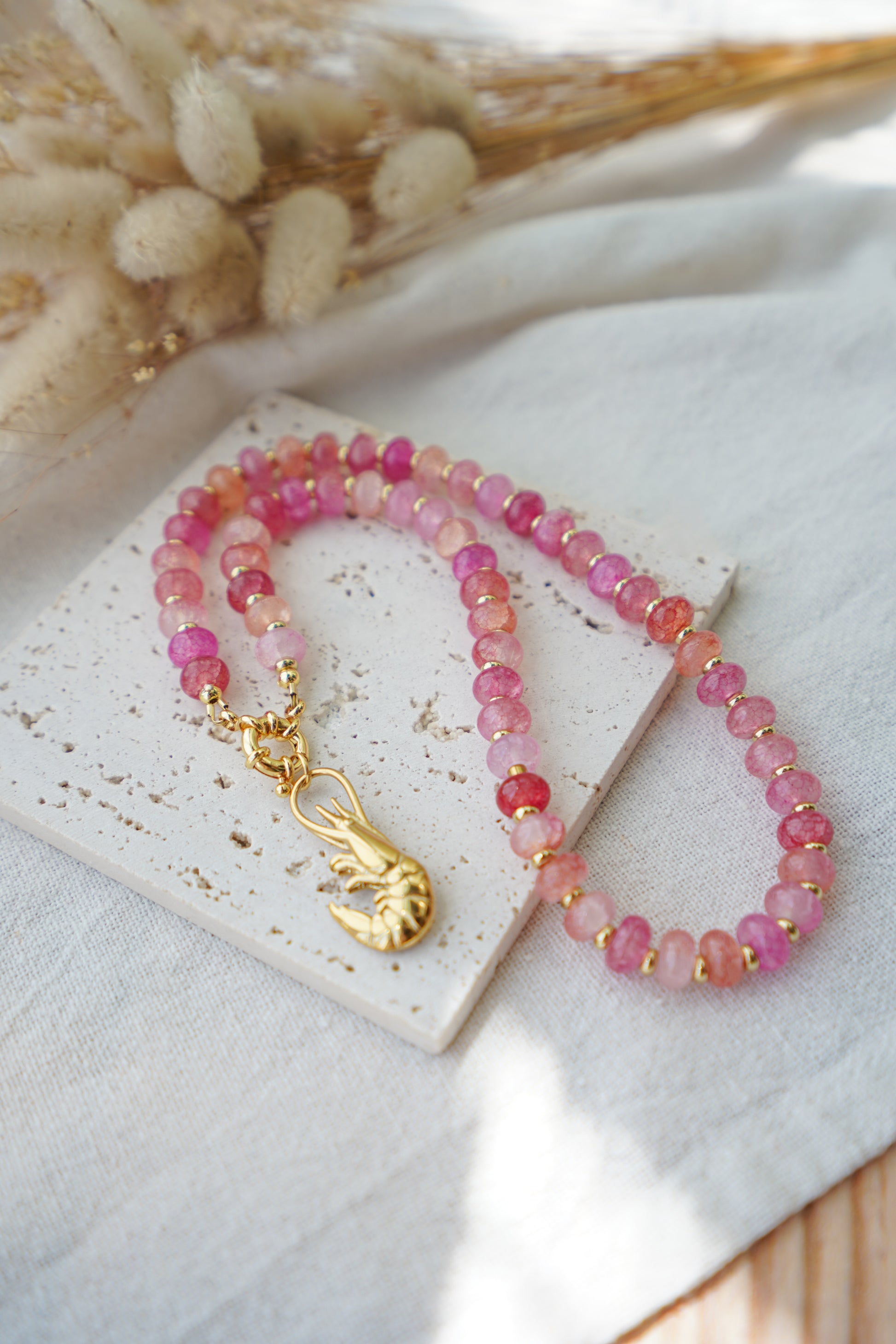 Collar ISOLA (piedras rosas)