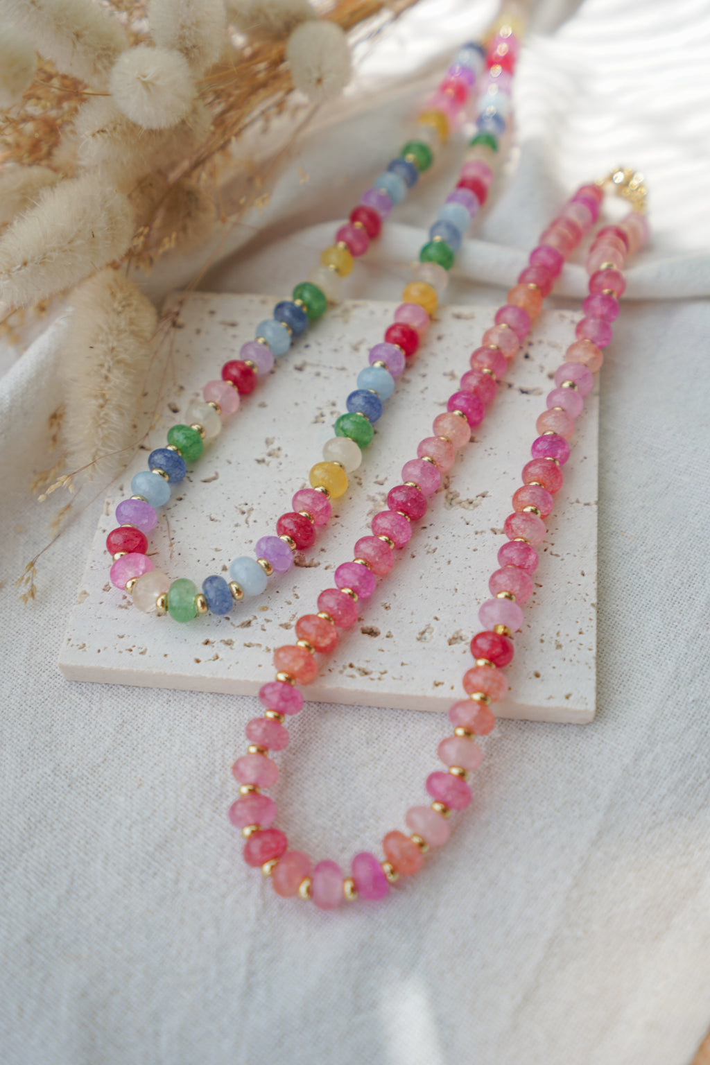Collar ISOLA (piedras rosas)