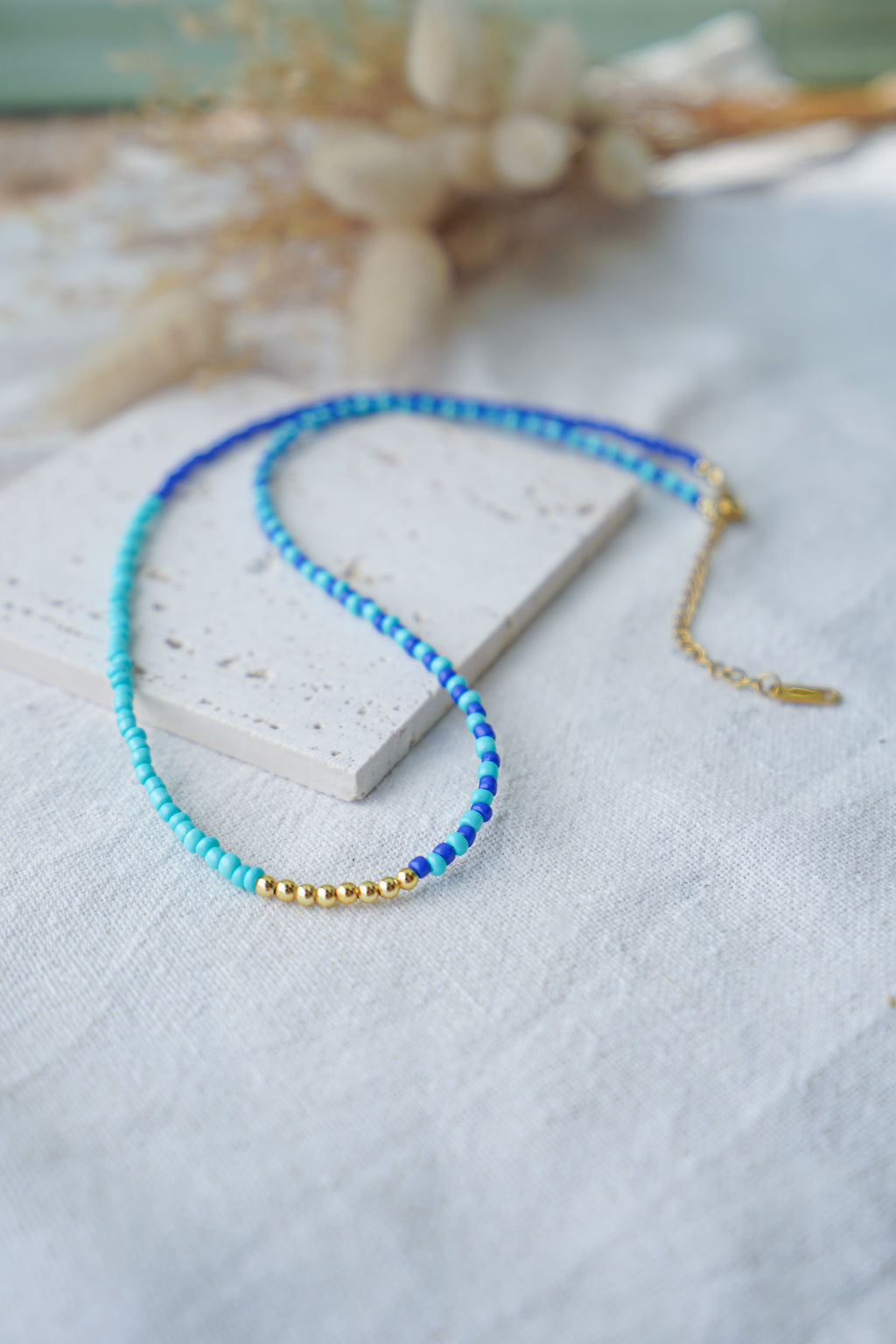 Collar EOS (azul turquesa & azul klein)