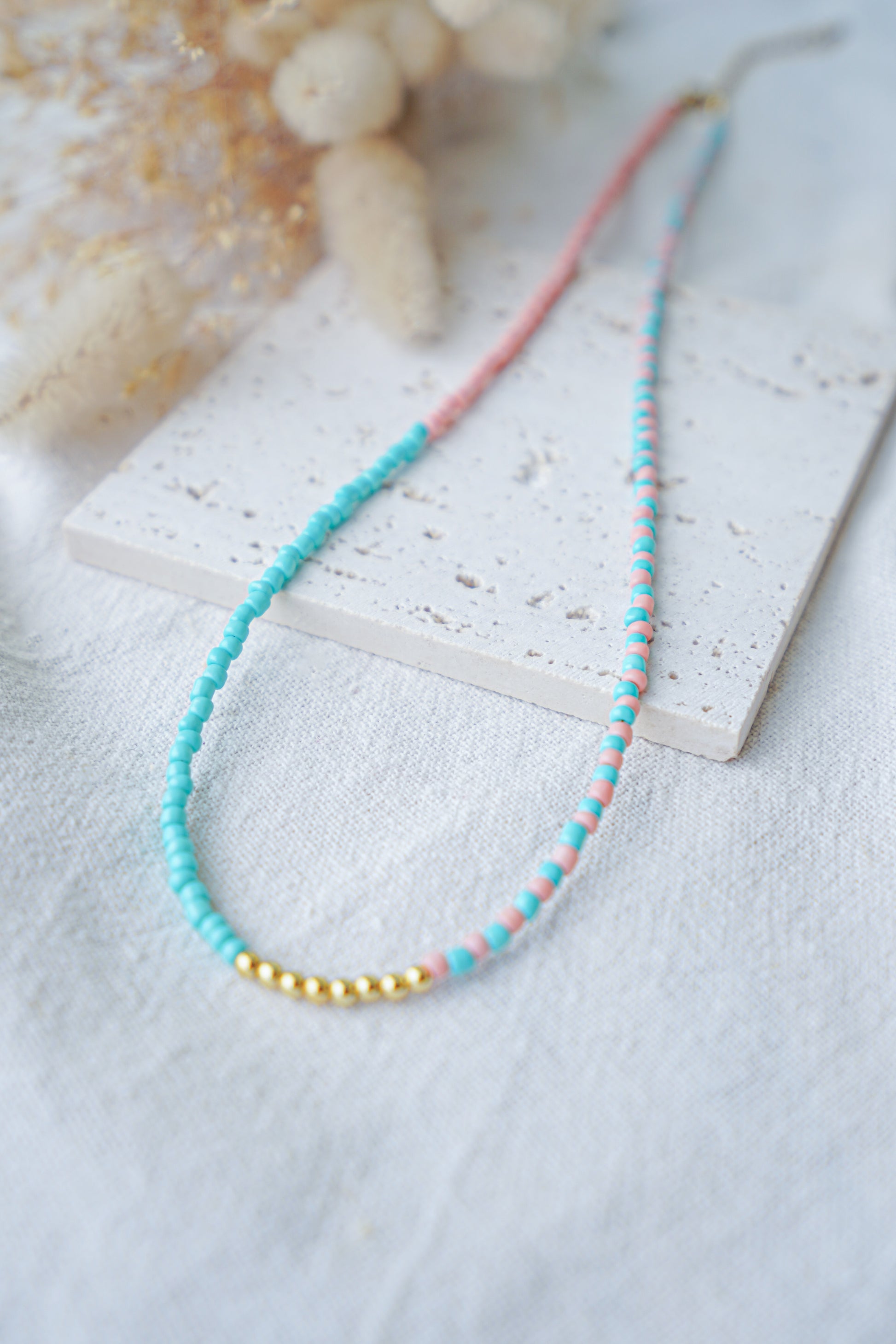 Collar EOS (azul turquesa & coral)