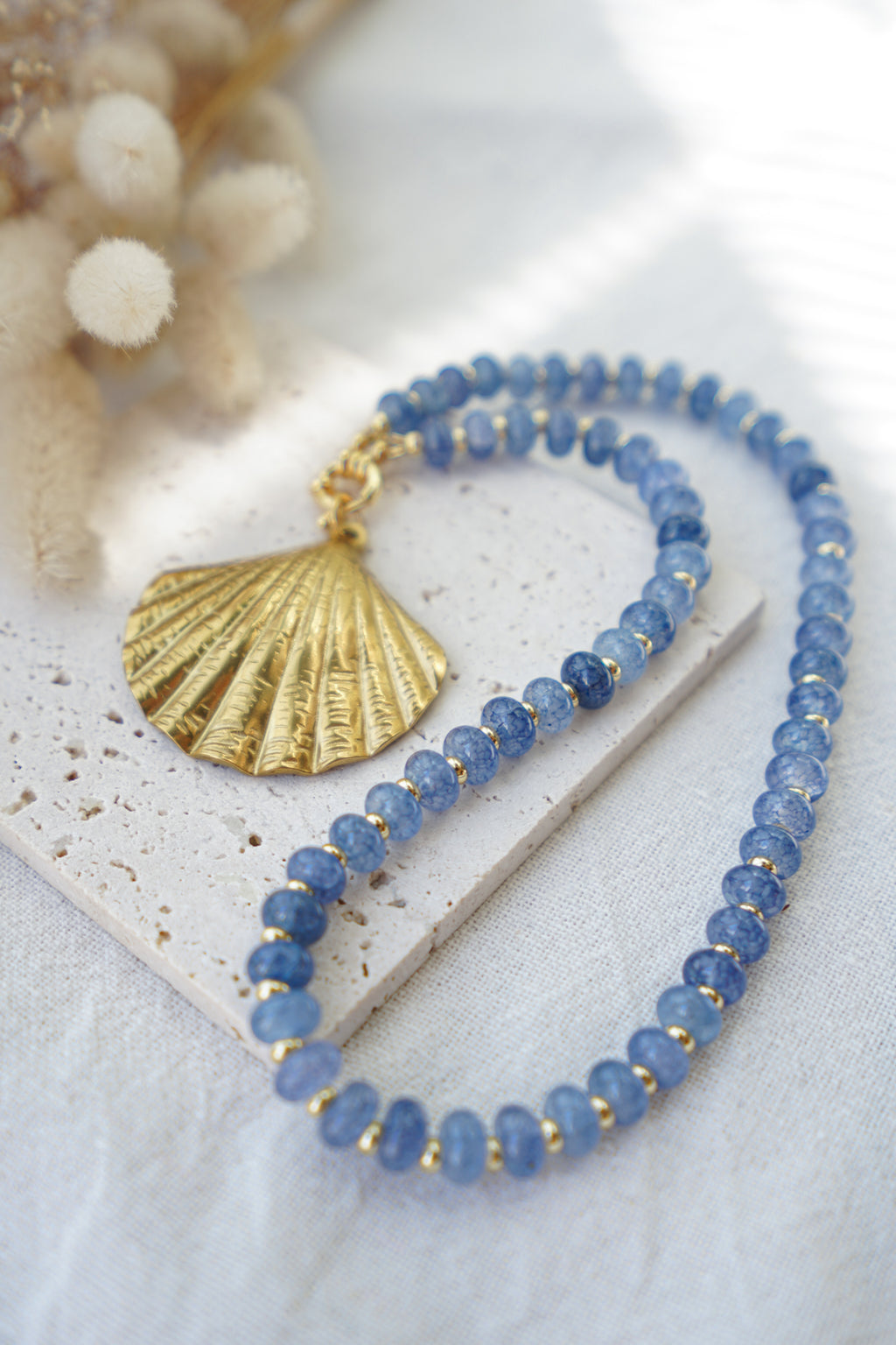 Collar ISOLA (piedras azul oscuro)