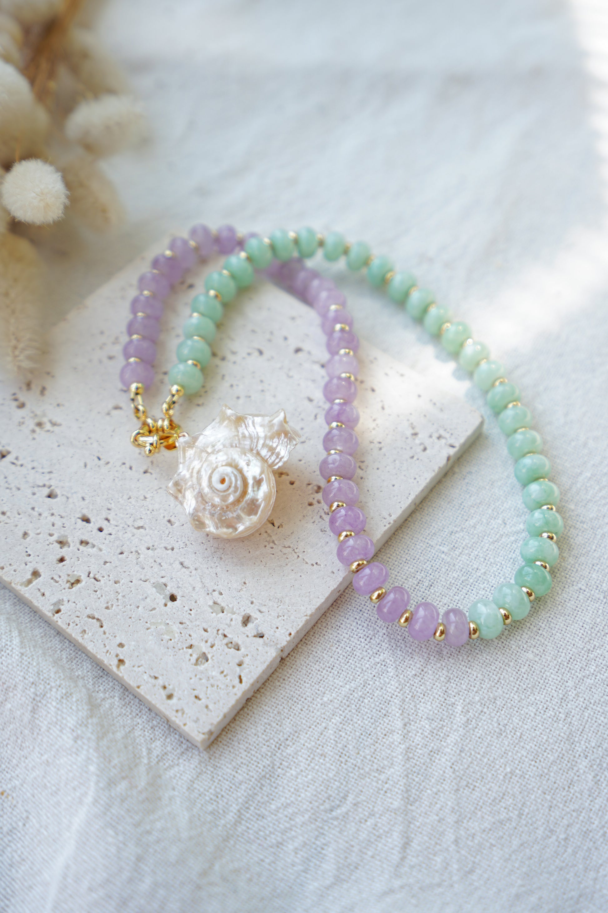 Collar ISOLA (piedras violeta & verde agua)