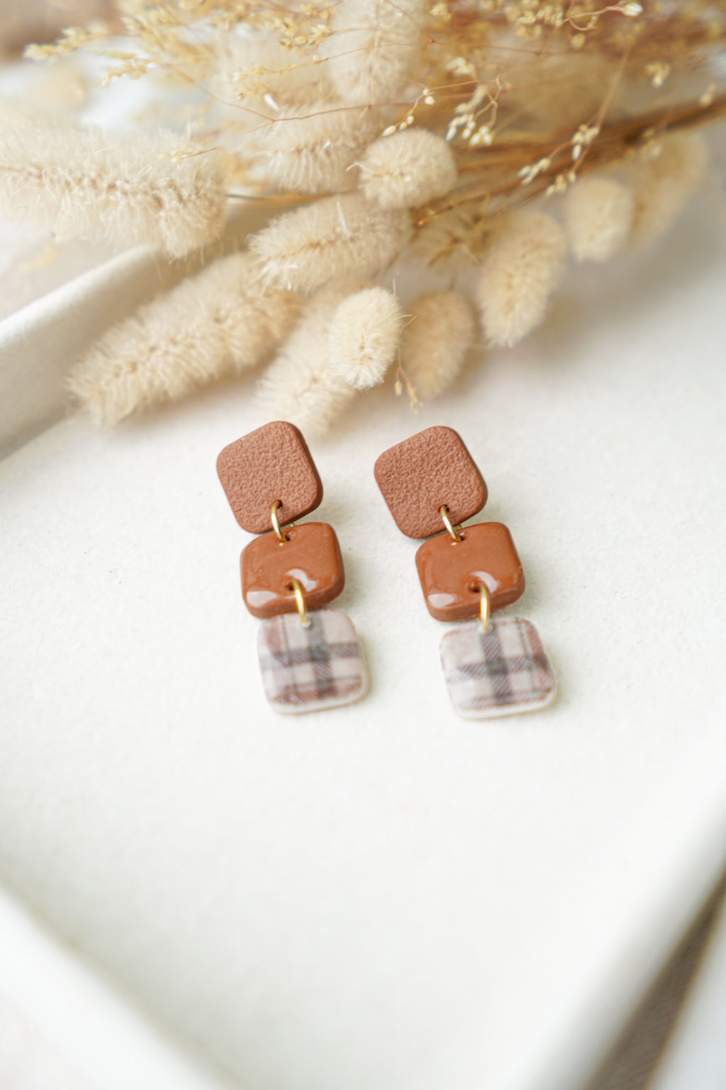 Pendientes estampado escocés
