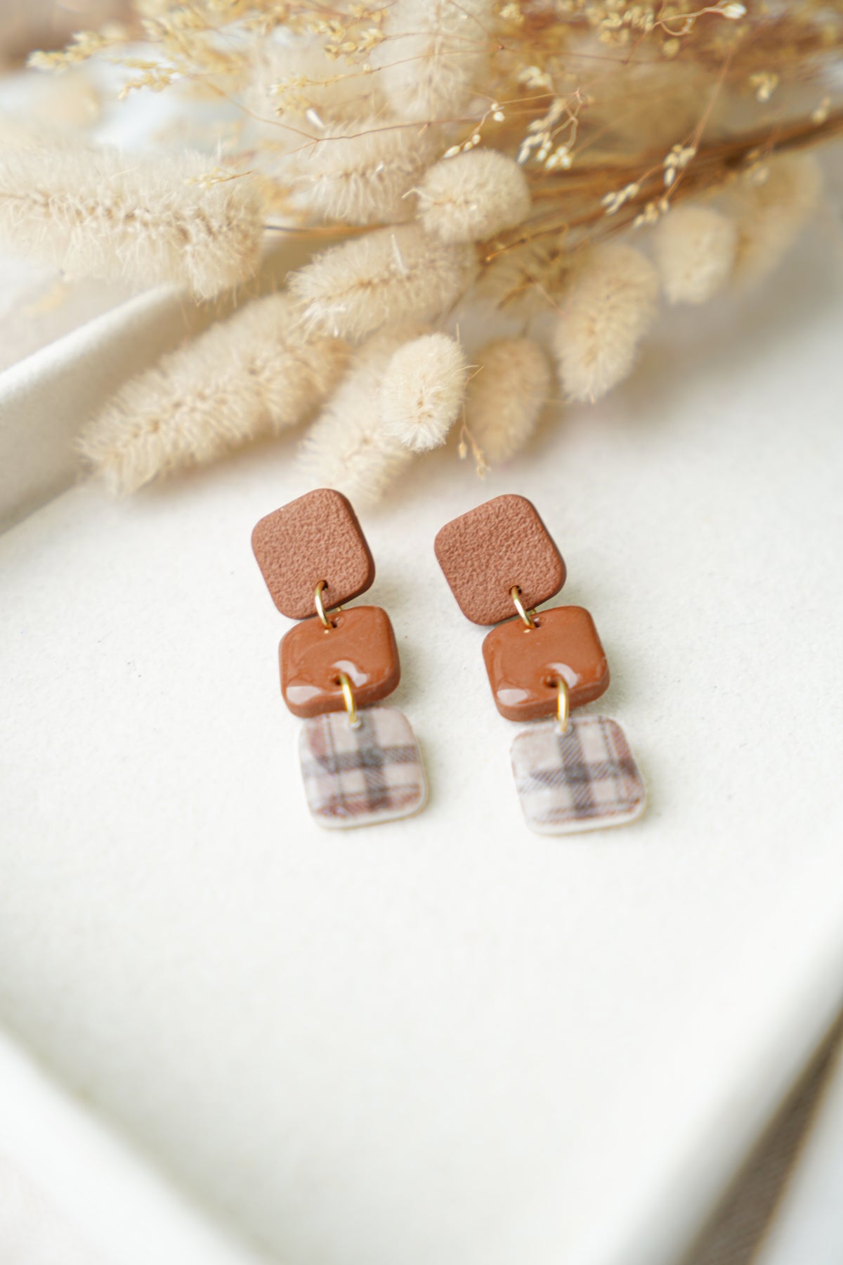 Pendientes estampado escocés
