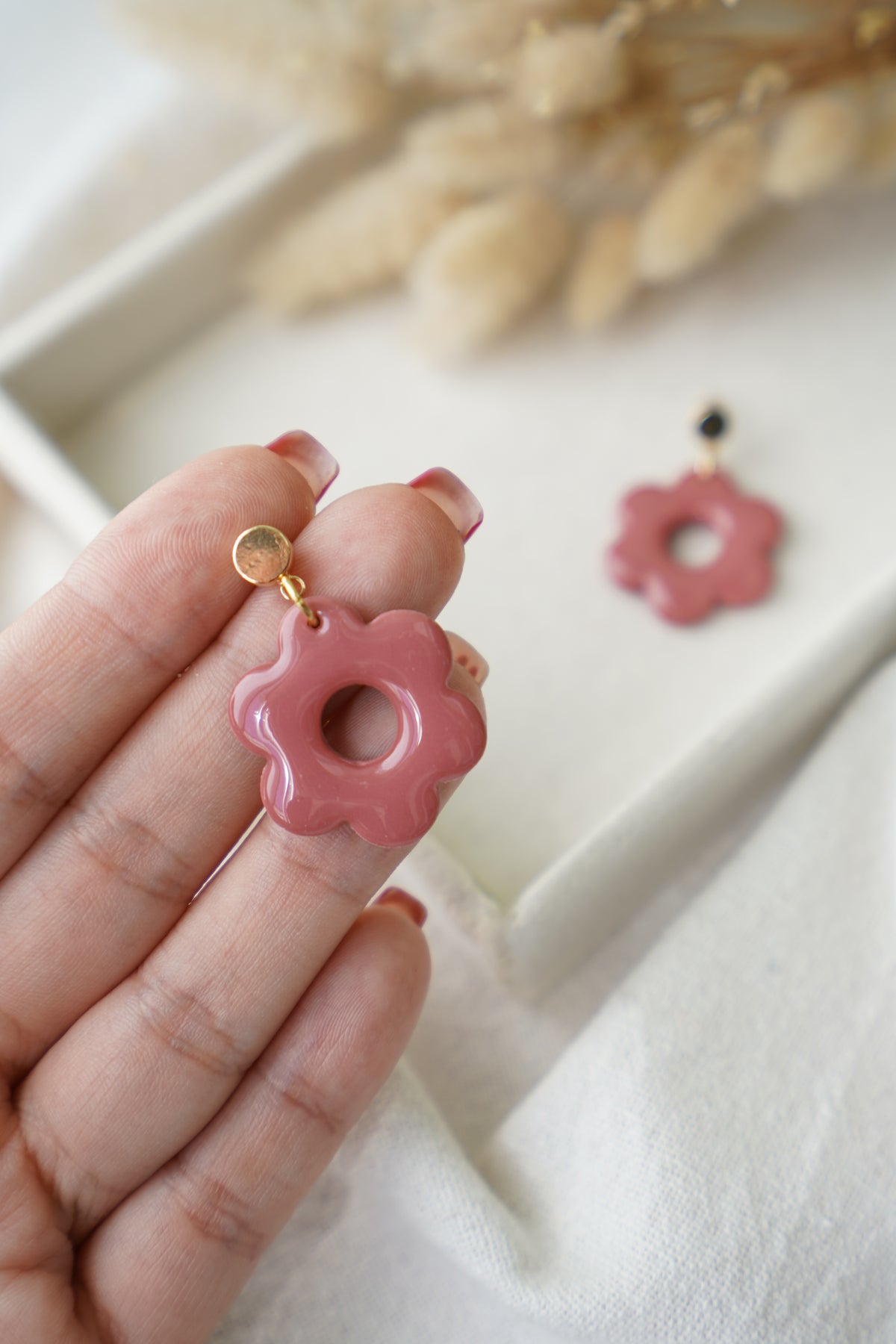 Pendientes flor rosa viejo