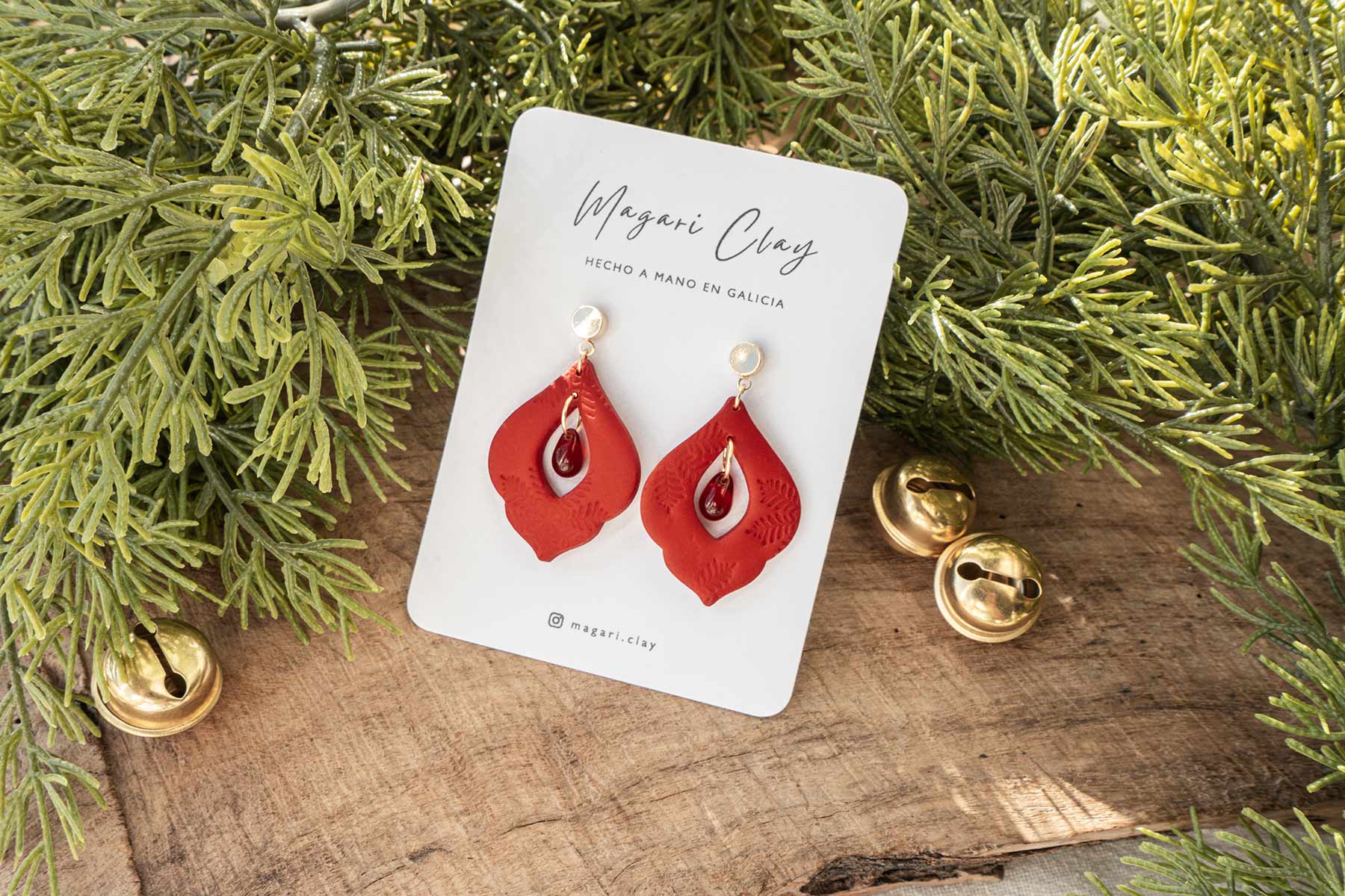 Pendientes de navidas rojos