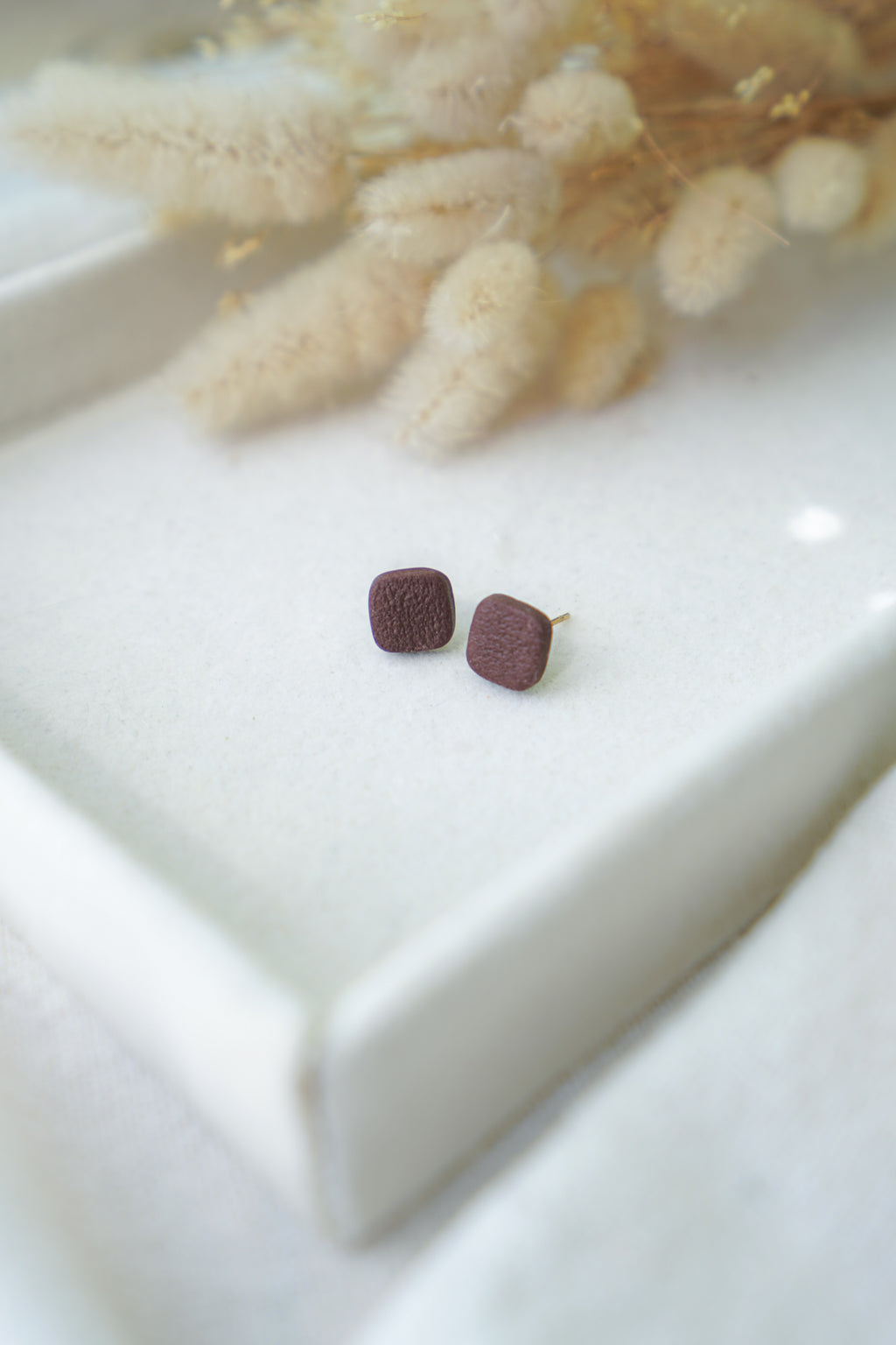 Pendientes Mini Cuadrados | Colección Básicos de Otoño