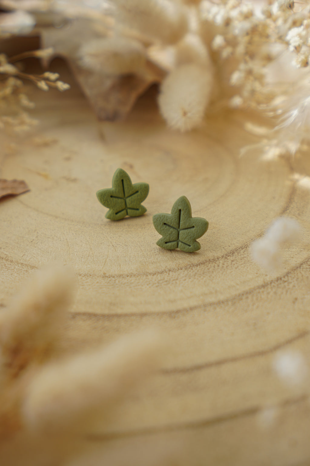 Pendientes MINI HOJA DE ARCE | Colección Bosque Encantado