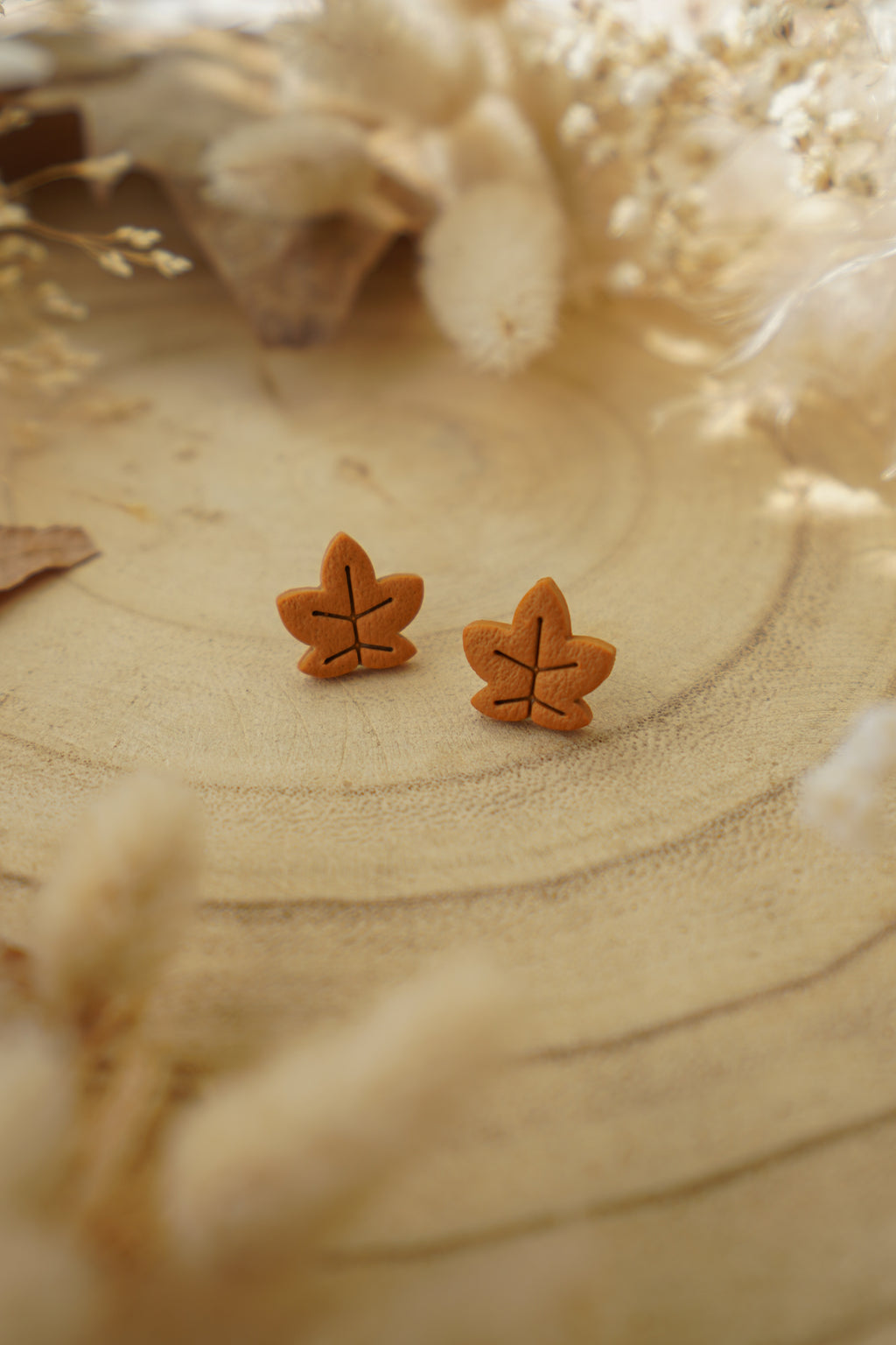 Pendientes MINI HOJA DE ARCE | Colección Bosque Encantado