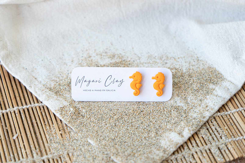 Pendientes MINI CABALLITO DE MAR | Colección TROPICAL 🌺