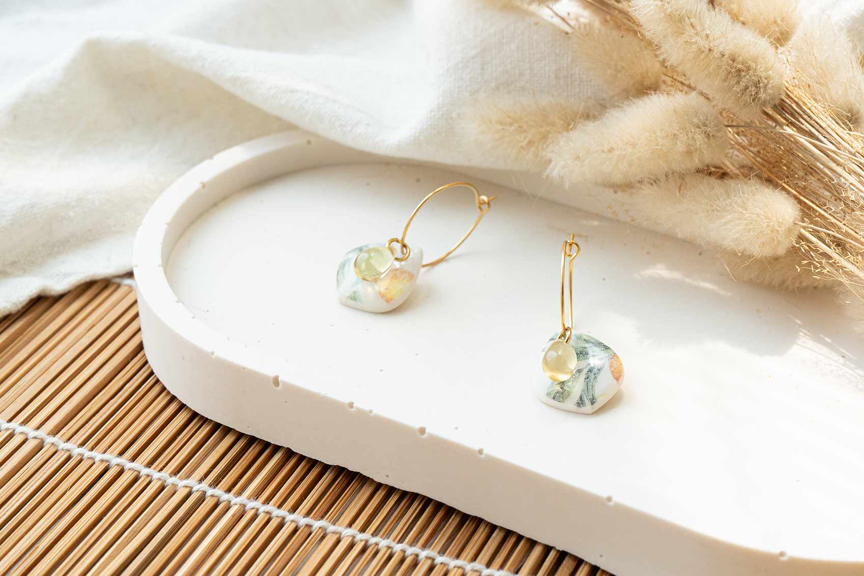 Aros con estampado de limón