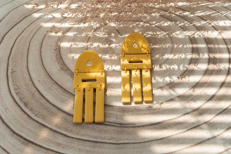Pendientes grandes geométricos otoñales mostaza