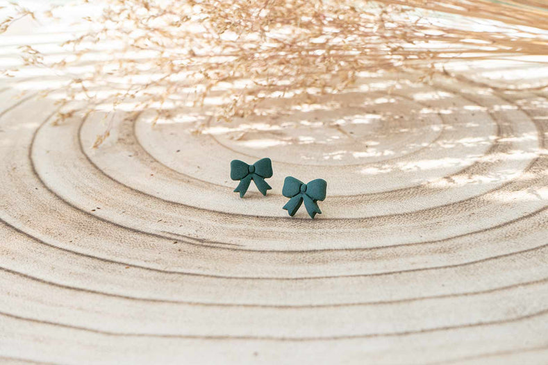 Pendientes lazos pequeños verde bosque