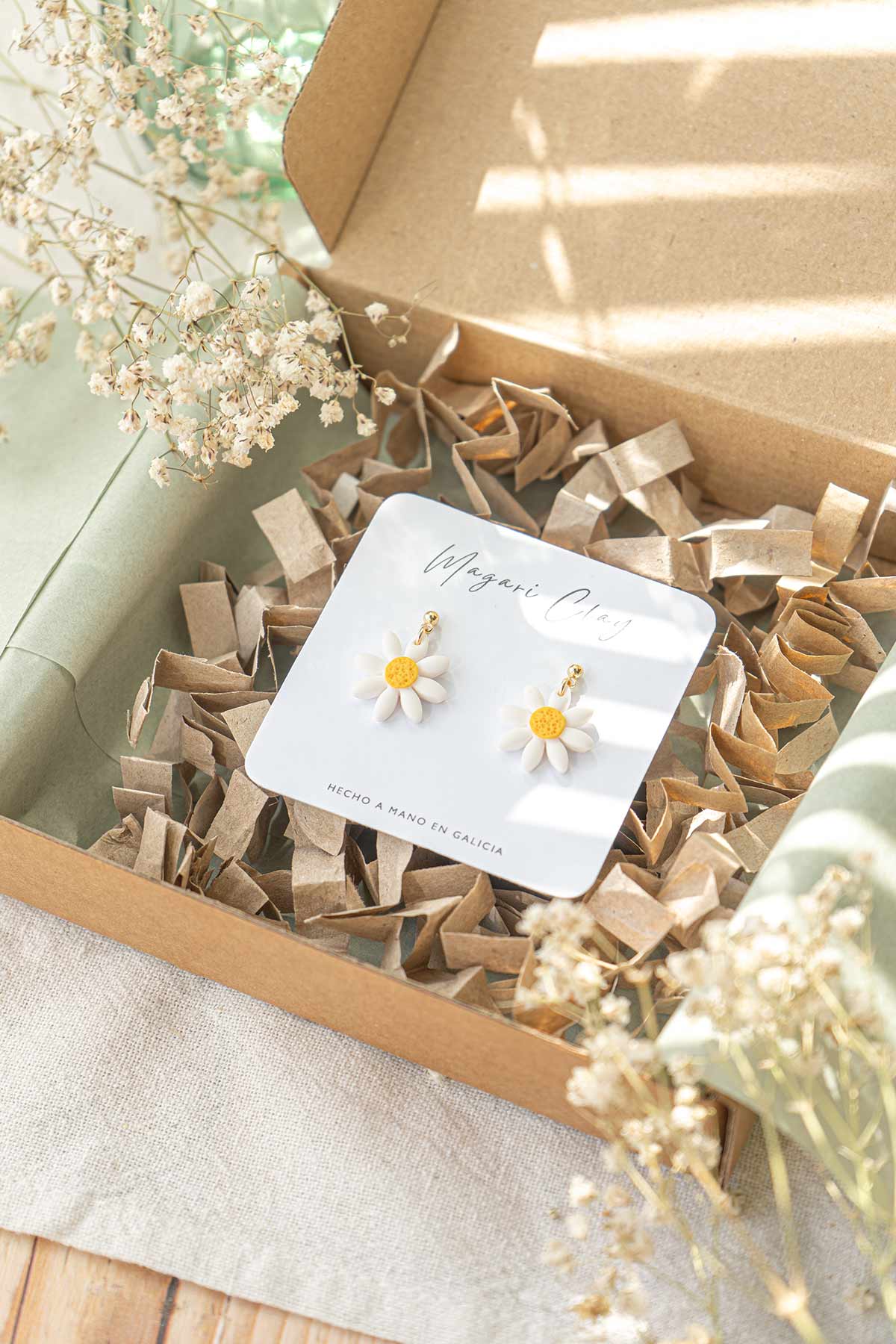 Pendientes de margaritas pequeños