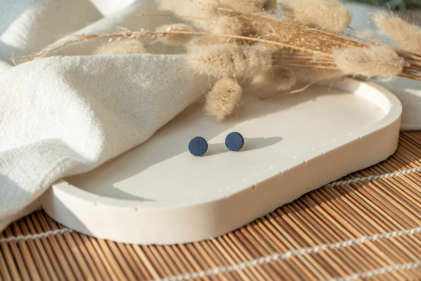 Pendientes minis redondos azul marino