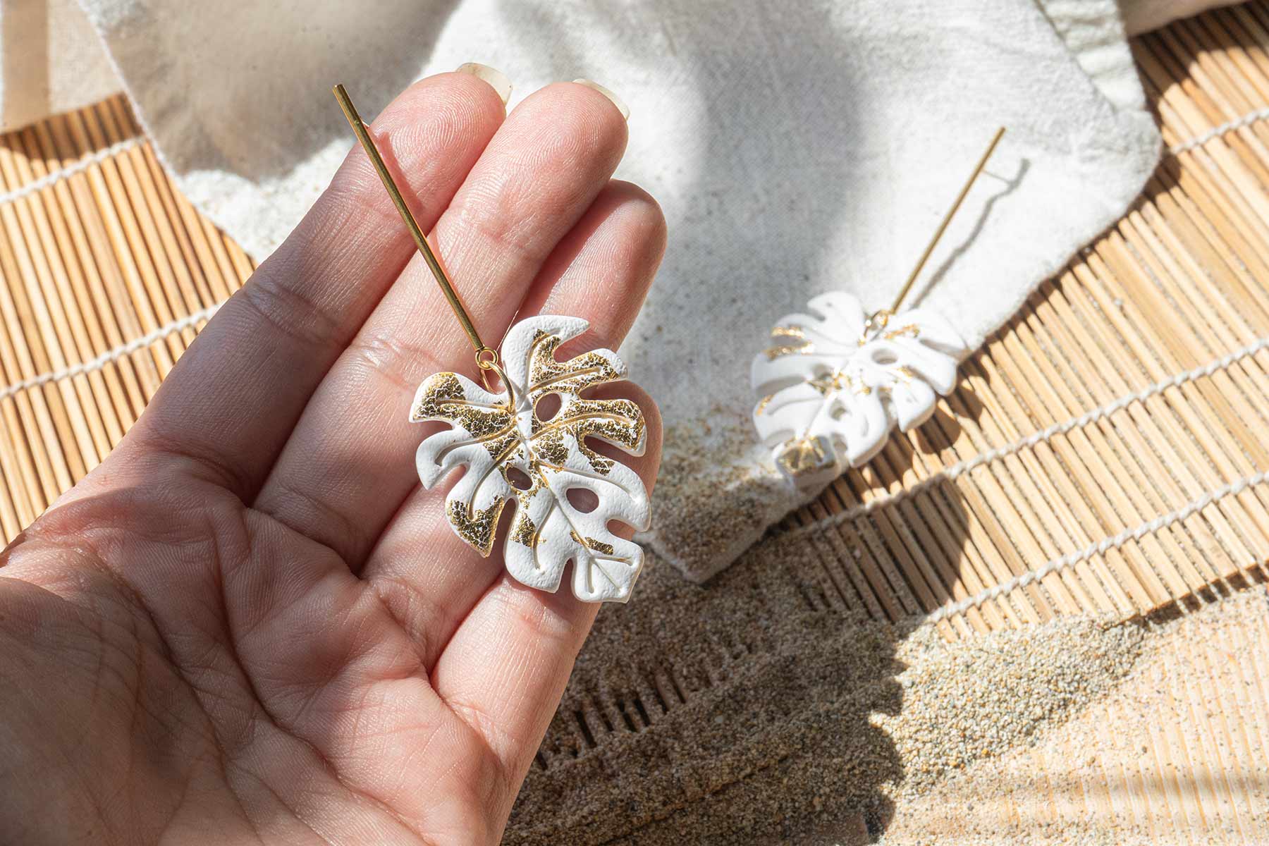 Pendientes hoja de monstera