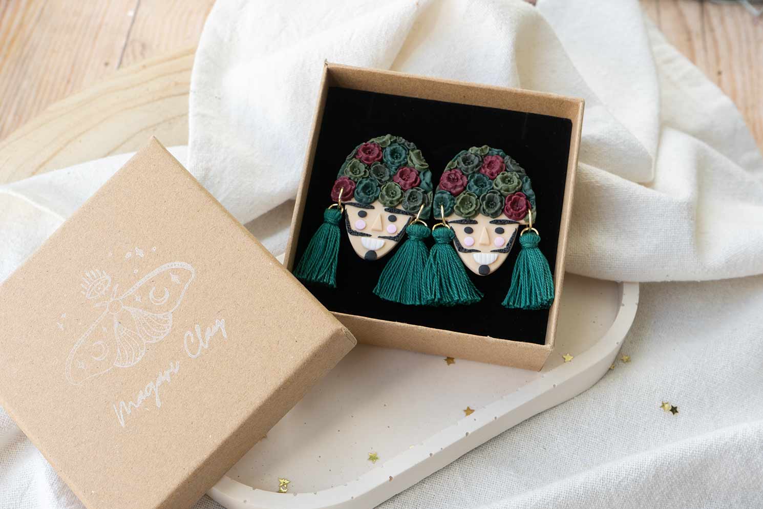 Pendientes Peliqueiro & Cigarrón  "TERRA"  Colección  ENTROIDO DE GALICIA