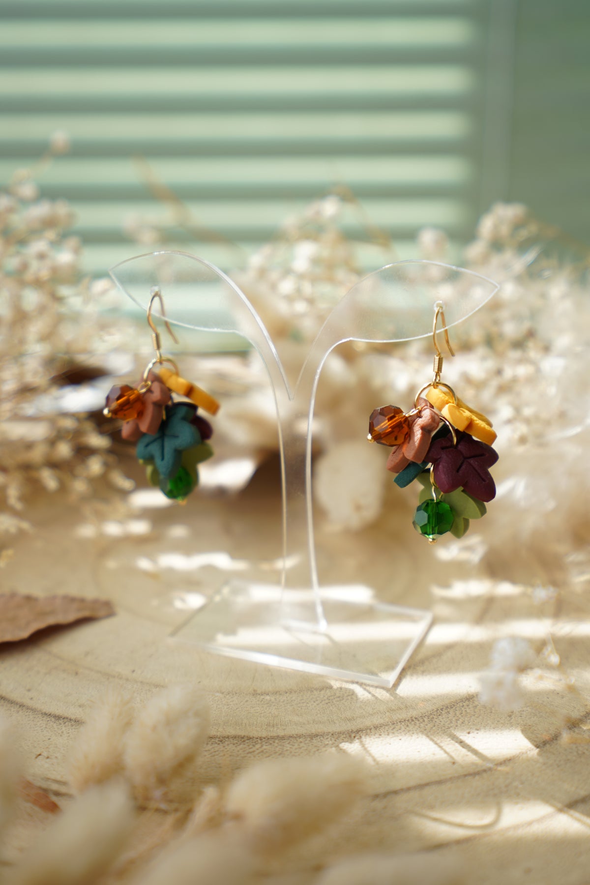 Pendientes DANZA DE OTOÑO (hojitas de arce) | Colección Bosque Encantado