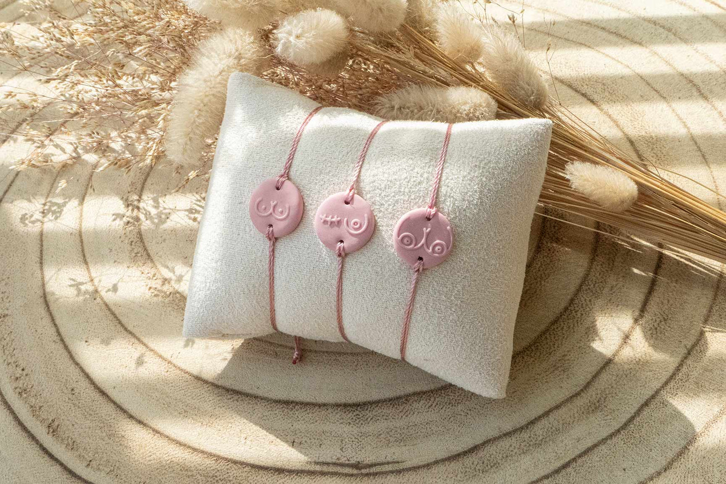 Pulseras ROSA "Todas las Tetas son Bonitas" | Pulsera solidaria contra el Cáncer de Mama 🎀