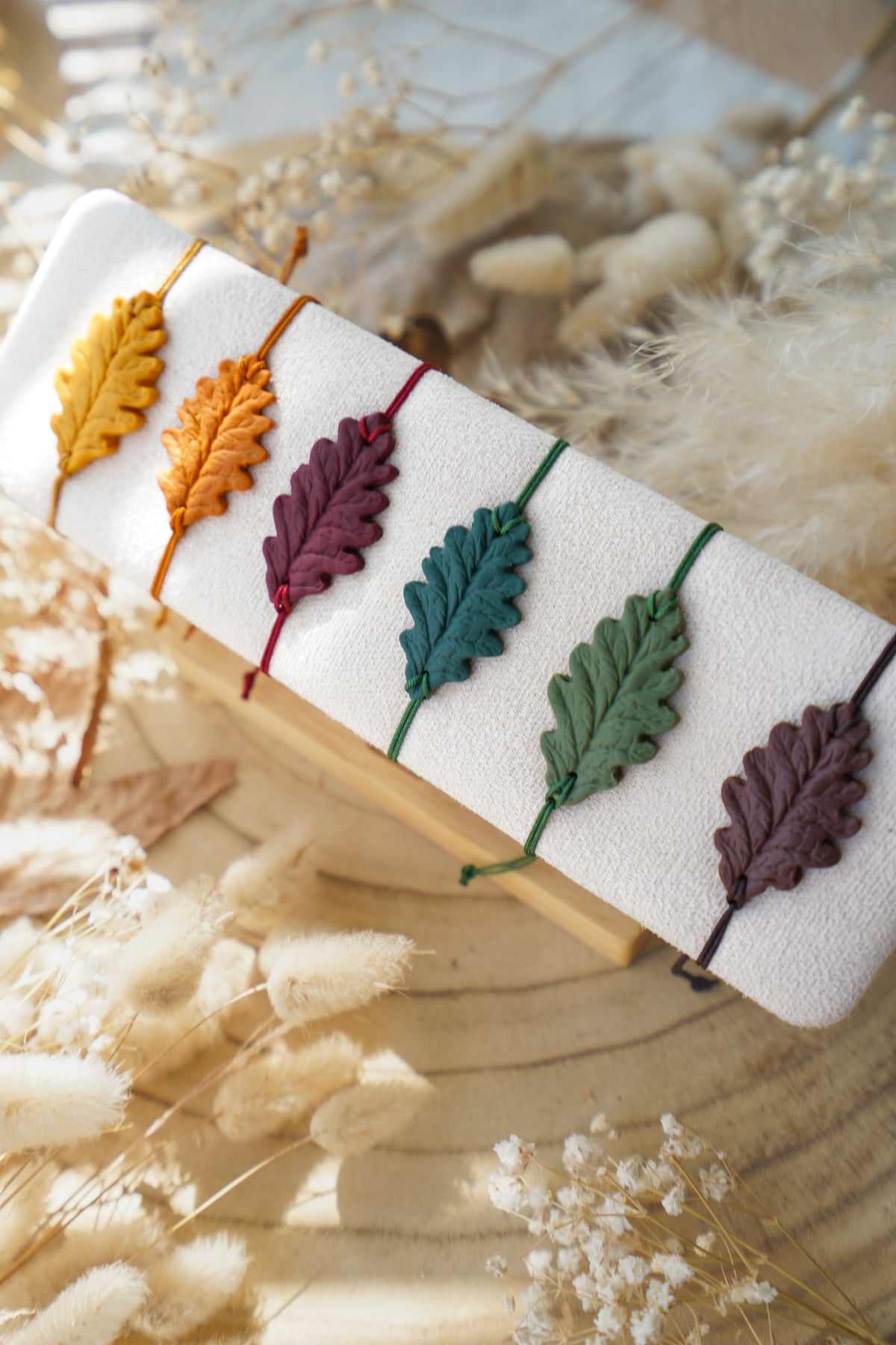 Pulseras SUSURROS DE CARBALLO (hojas de roble) | Colección Bosque Encantado