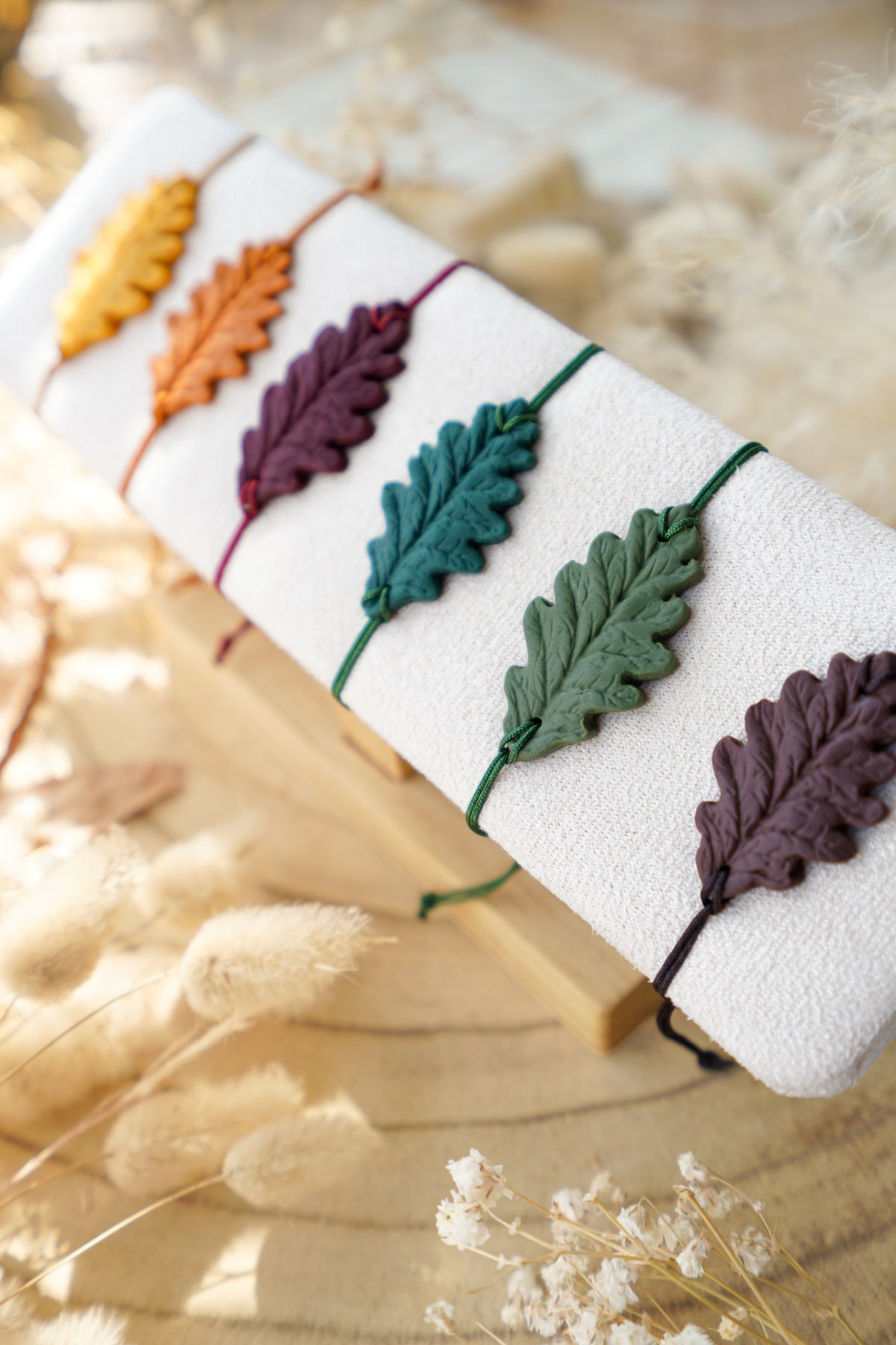 Pulseras SUSURROS DE CARBALLO (hojas de roble) | Colección Bosque Encantado