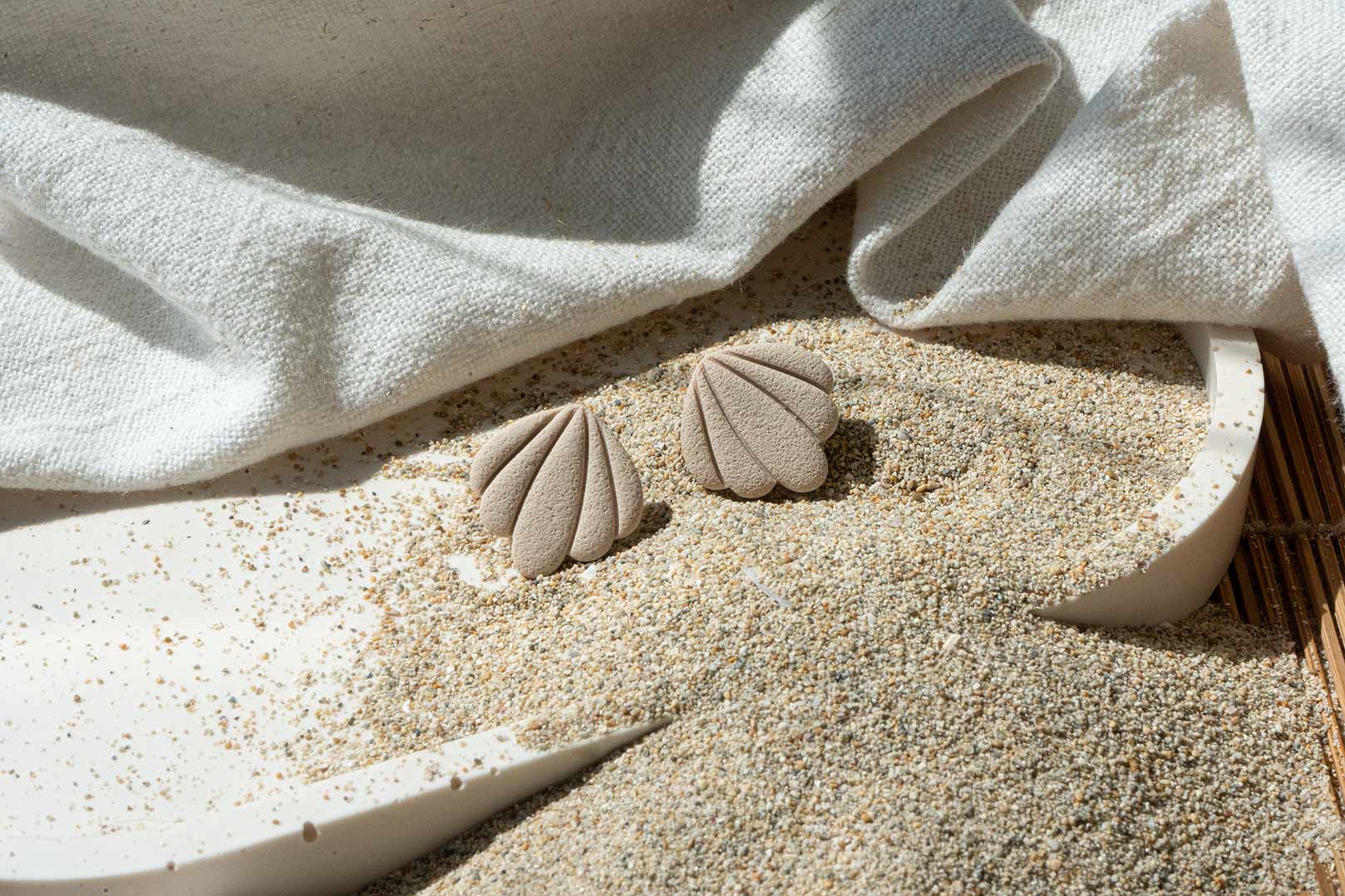 Pendientes conchas de vieira